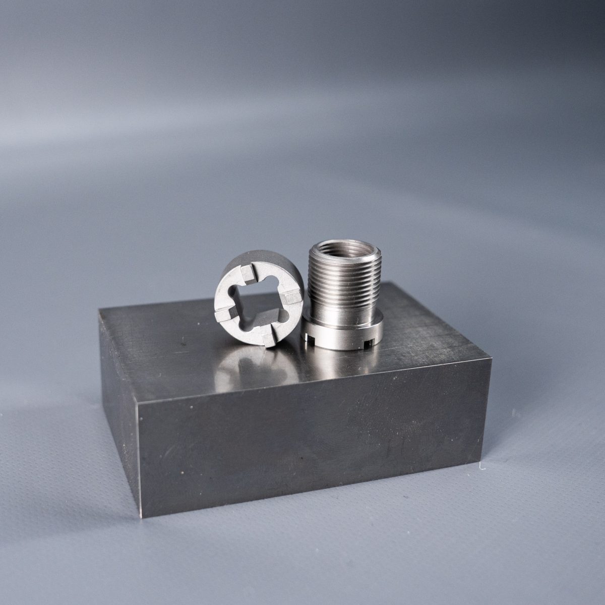 1/2-28 Thread Adapter + Removal Tool